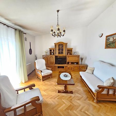 Apartments Brkulj Makarska Exterior foto